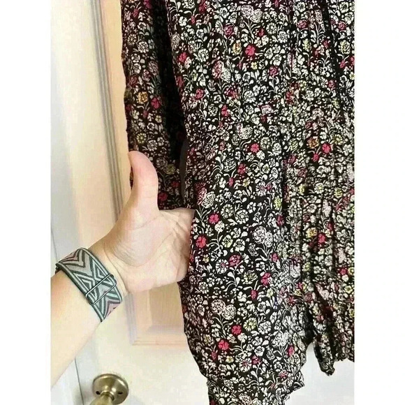 Ann Taylor LOFT Garden Wrap Floral Print Long Sleeve Romper Sz Small New Pockets - Picture 5 of 9